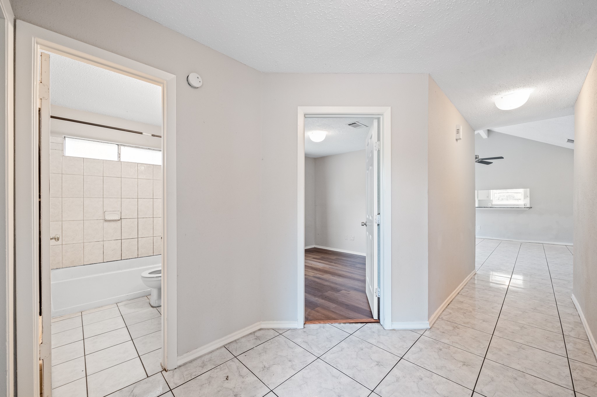 20115 Raingate Lane Katy, TX 77449 - Photo 5 of 25 a view of a hallway