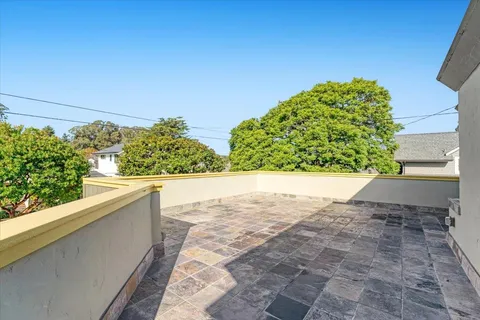 $1,549,000 | 522 Oak Drive, Capitola, CA 95010