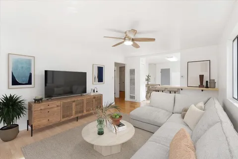 $1,549,000 | 522 Oak Drive, Capitola, CA 95010