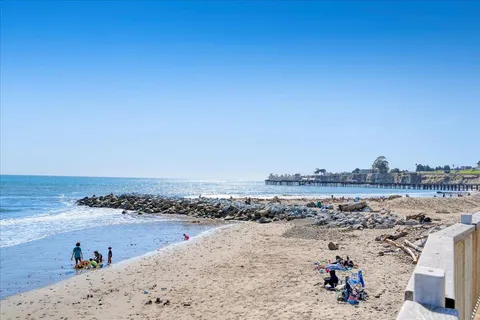 $1,549,000 | 522 Oak Drive, Capitola, CA 95010