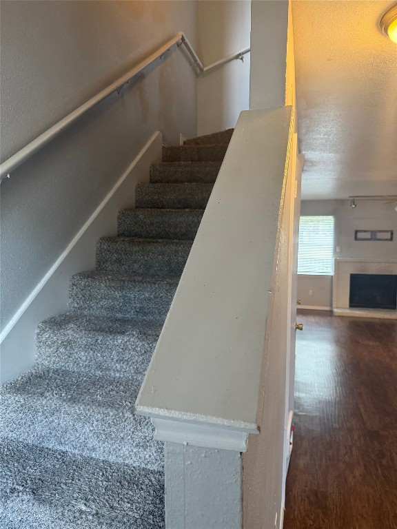 1802 River Crossing Circle, Unit C Austin, TX 78741 - Photo 8 of 19 a view of entryway and hall