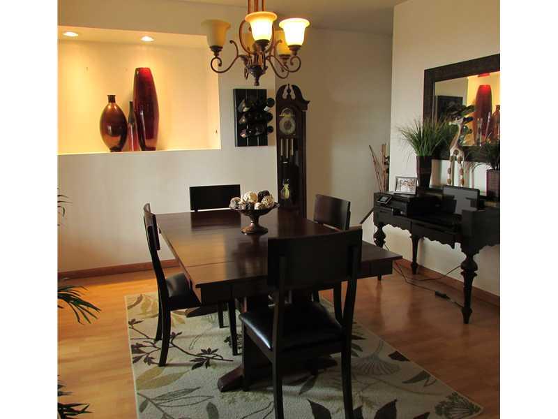 222 Little Blue Road Georgetown, PA 15043 - Photo 9 of 25 Dining Room. Pergo flooring in dining room. Recessed lighting.