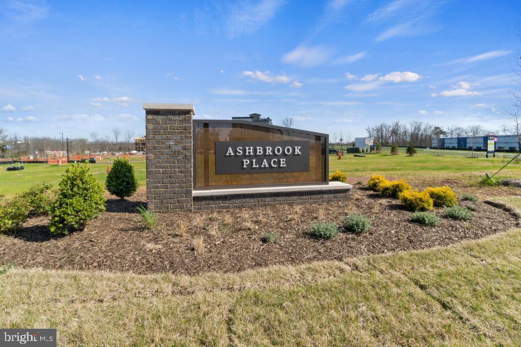 44526 Wolfhound Square Ashburn, VA 20147 - Photo 41 of 49