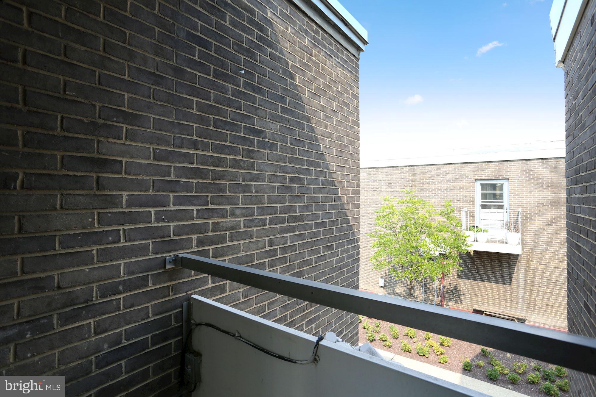 390 N Street Southwest Washington, DC 20024 - Photo 18 of 41