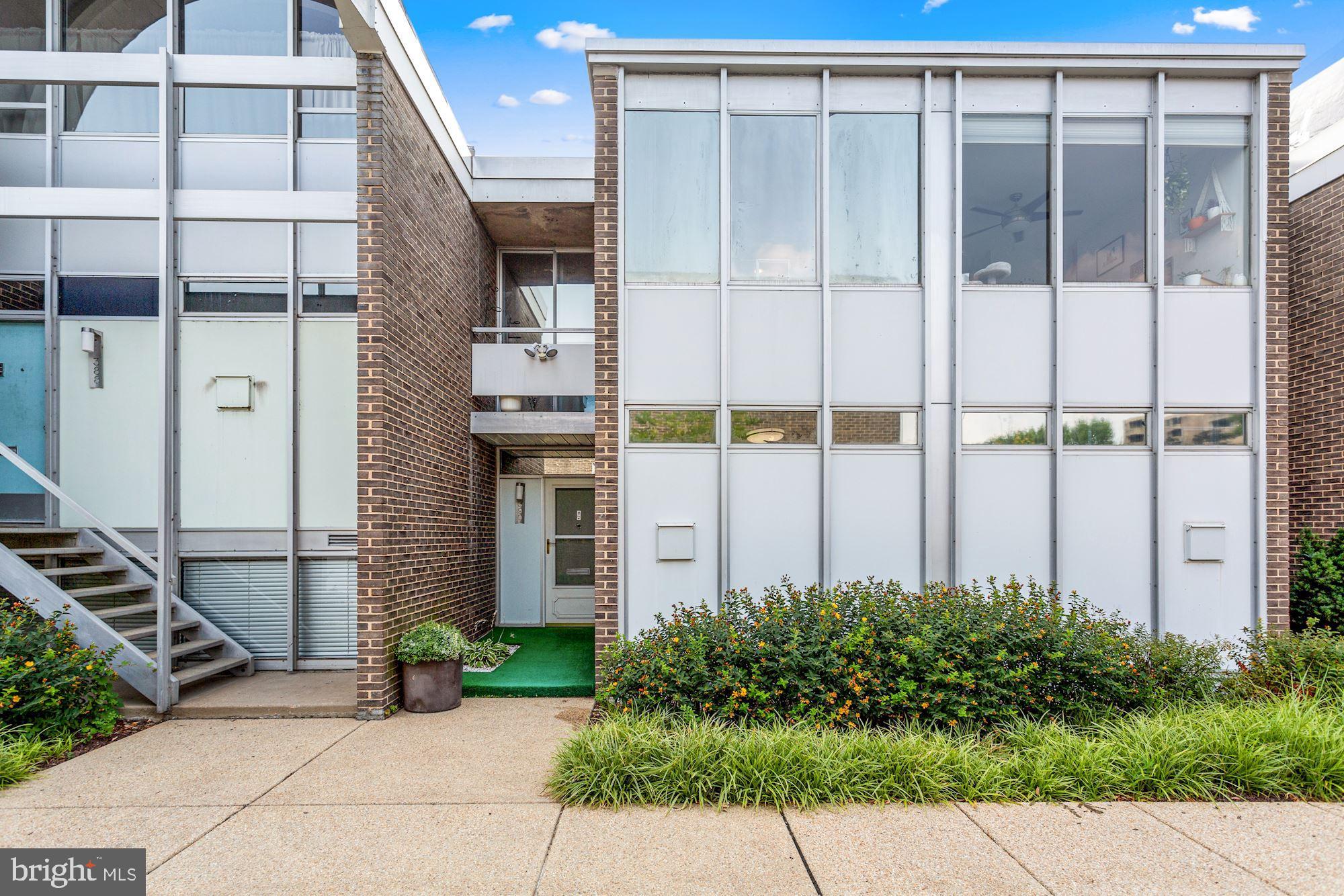 390 N Street Southwest Washington, DC 20024 - Photo 27 of 41