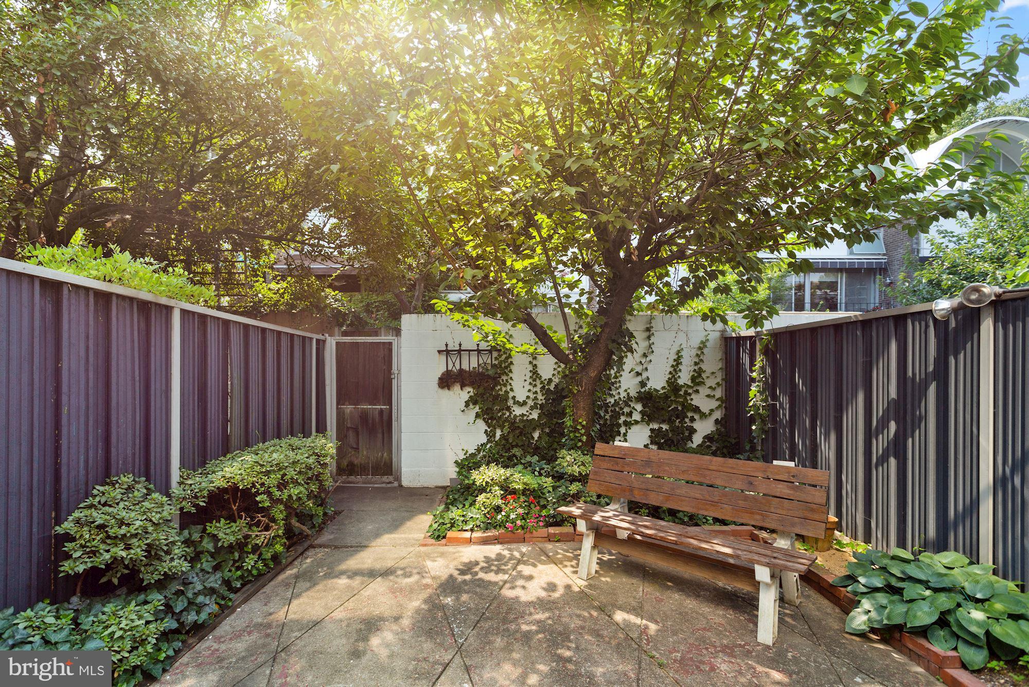 390 N Street Southwest Washington, DC 20024 - Photo 7 of 41 Private backyard
