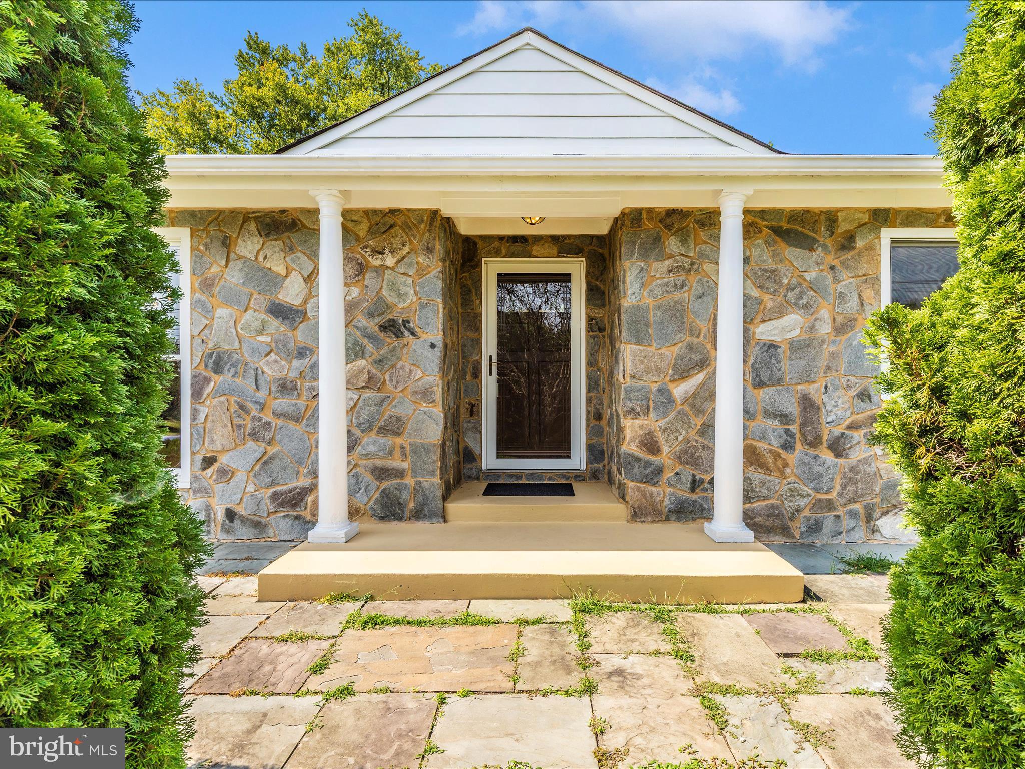 18004 Muncaster Road Rockville, MD 20855 - Photo 2 of 48 Exterior Front