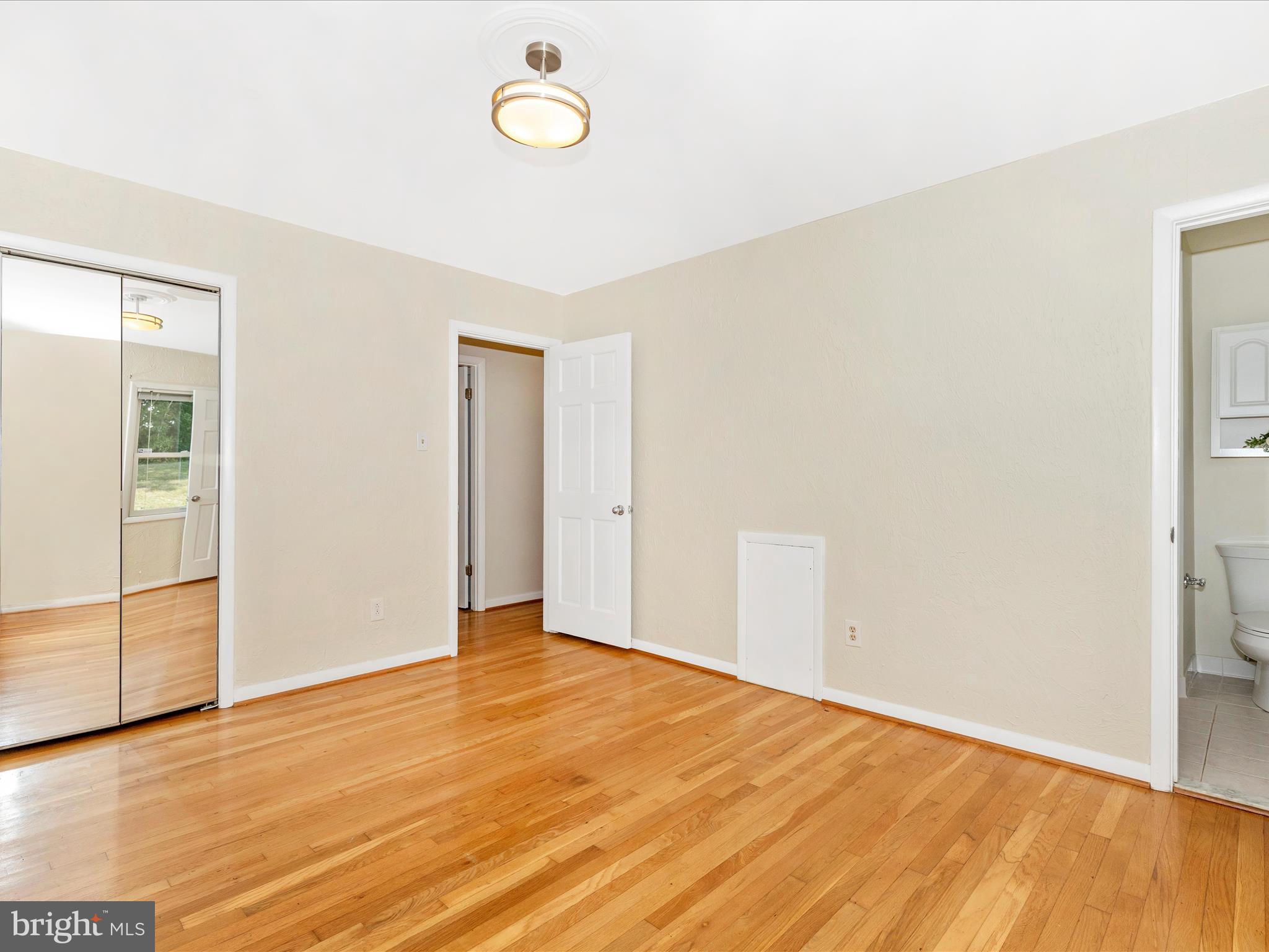 18004 Muncaster Road Rockville, MD 20855 - Photo 22 of 48 Primary Bedroom