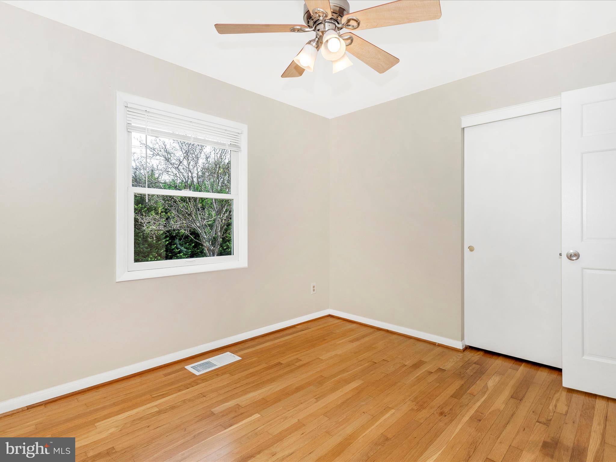 18004 Muncaster Road Rockville, MD 20855 - Photo 26 of 48 Bedroom 2