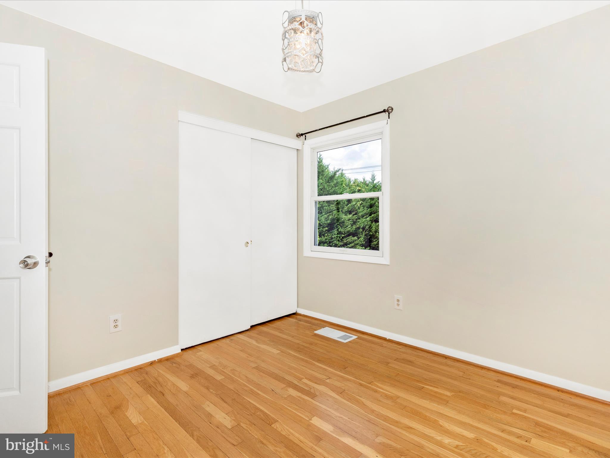 18004 Muncaster Road Rockville, MD 20855 - Photo 28 of 48 Bedroom 3
