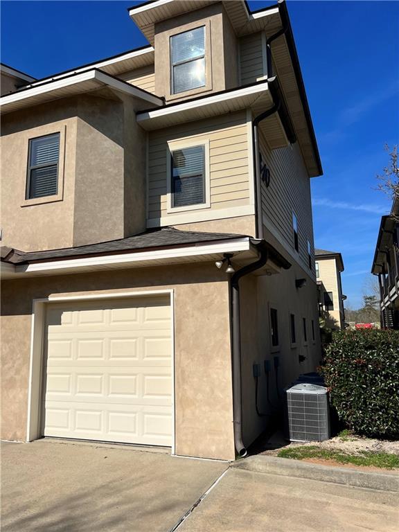 810 Lafitte Street, Unit 101 Mandeville, LA 70448 - Photo 2 of 22