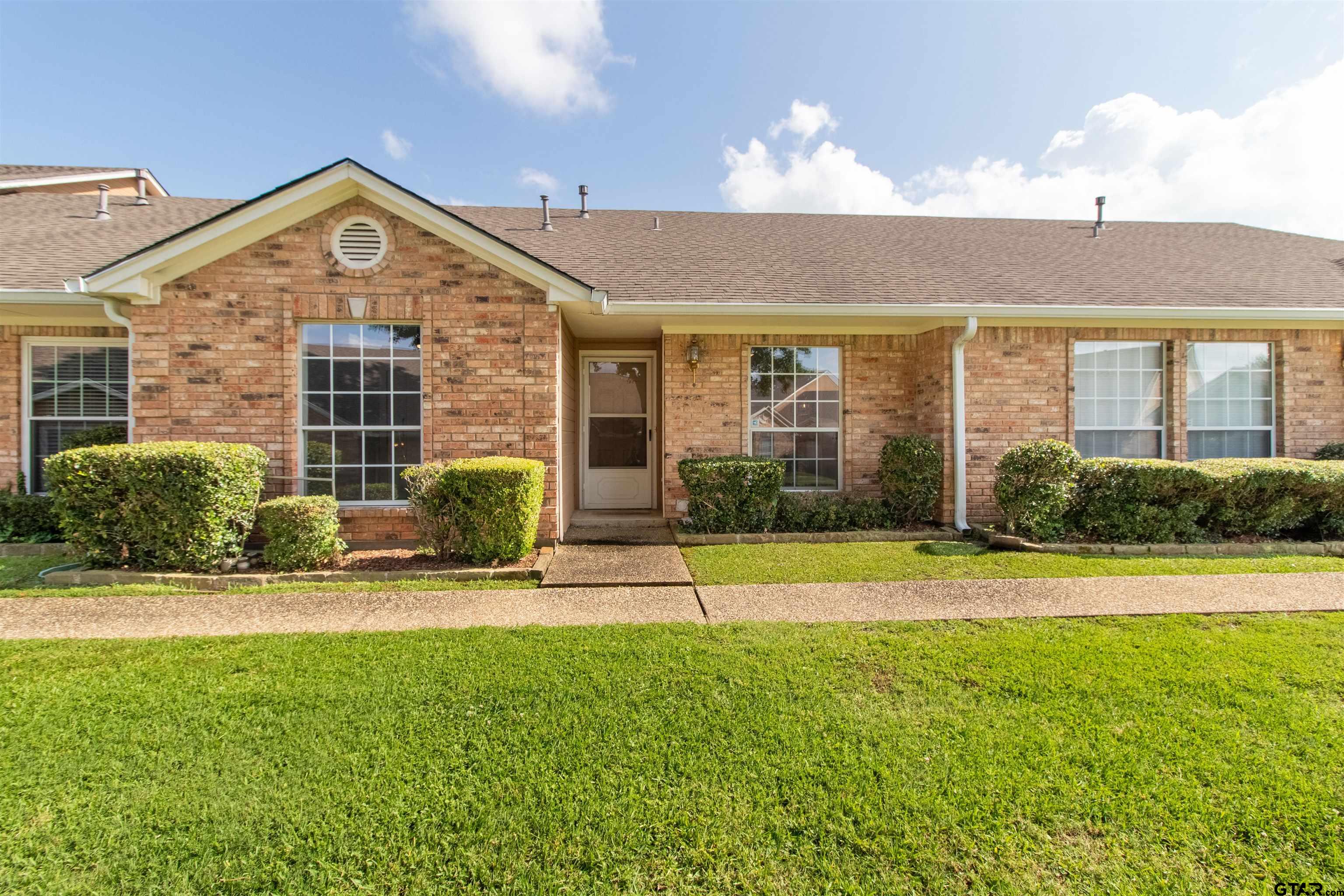 415 Thigpen Drive Tyler, TX 75703 - Photo 28 of 32 a view of a house with a swimming pool