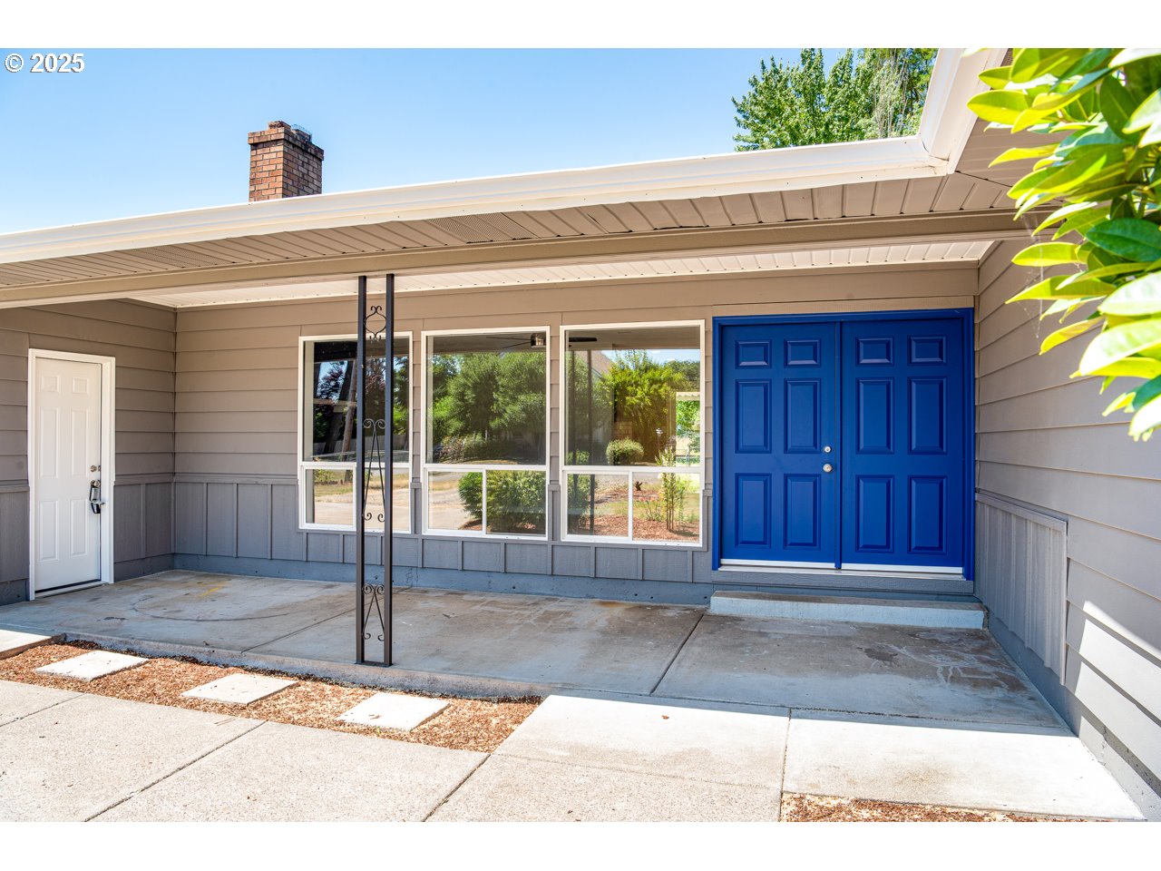 36162 South Railroad Street Crabtree, OR 97335 - Photo 13 of 34