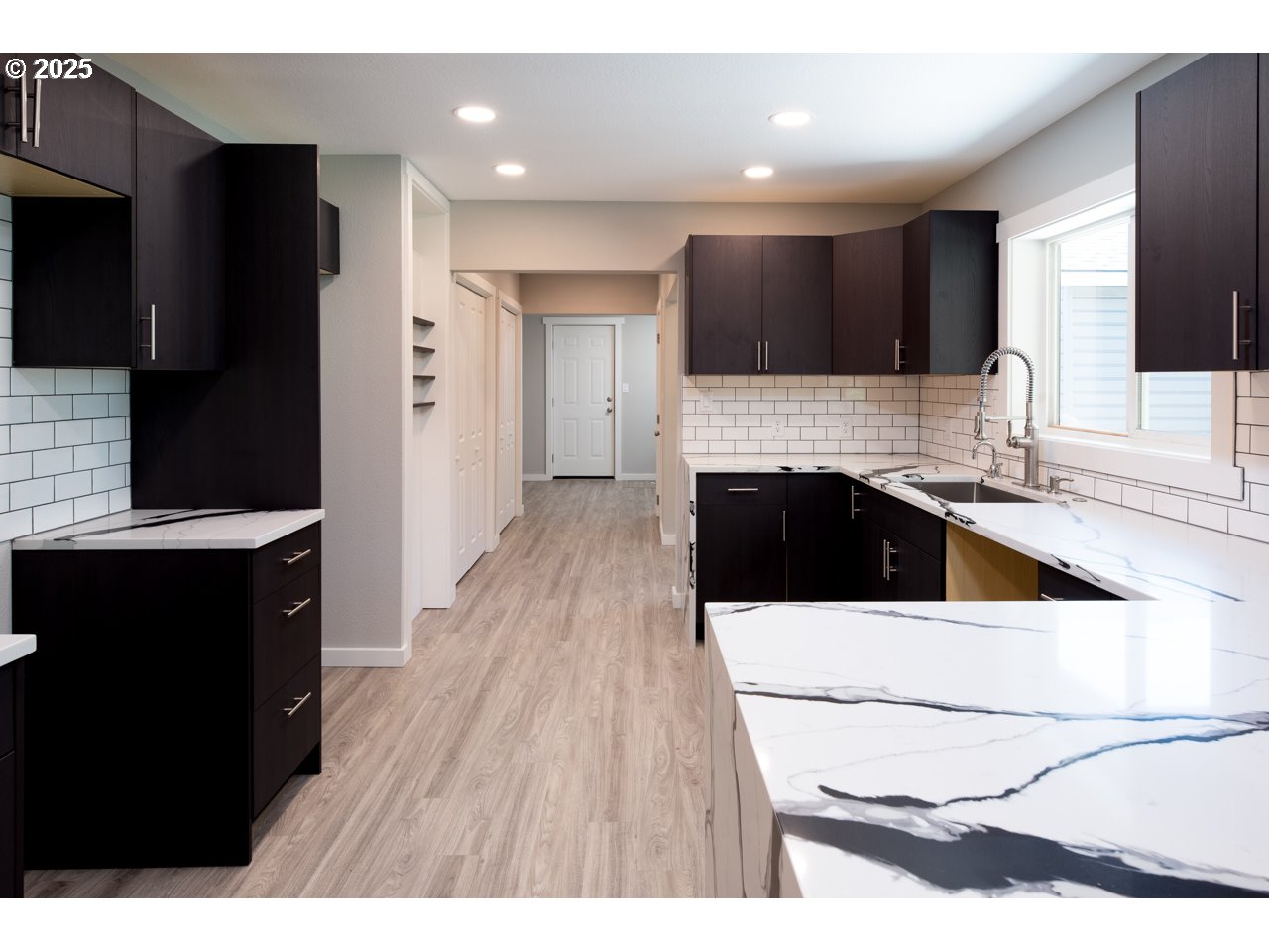 36162 South Railroad Street Crabtree, OR 97335 - Photo 20 of 34