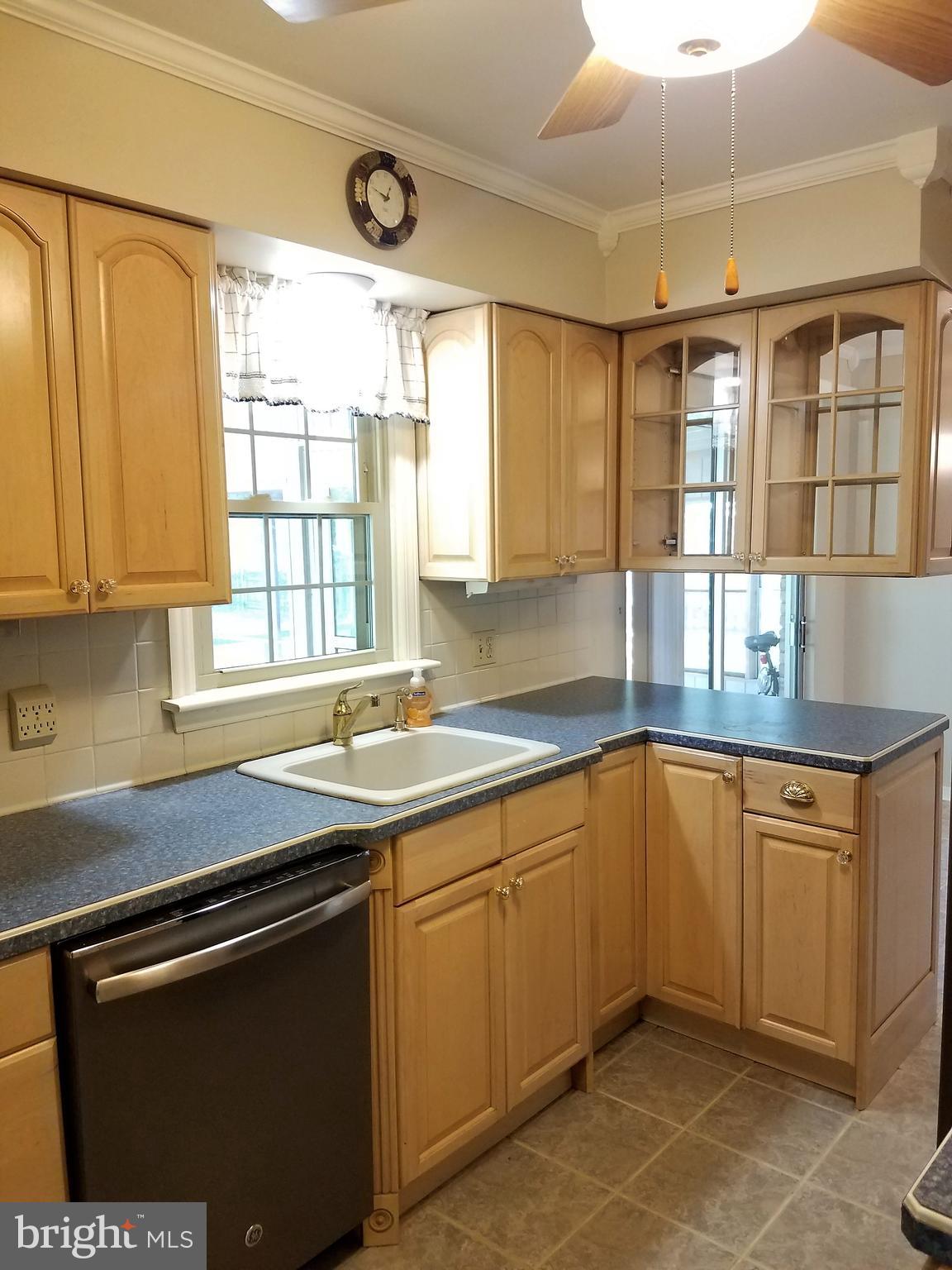 107 Media Road Carlisle, PA 17013 - Photo 6 of 15 Gallery Image 6