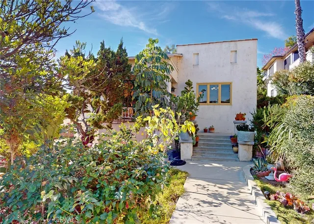 $1,449,000 | 2049 Argyle Avenue, Los Angeles, CA 90068