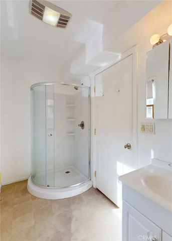 $1,449,000 | 2049 Argyle Avenue, Los Angeles, CA 90068