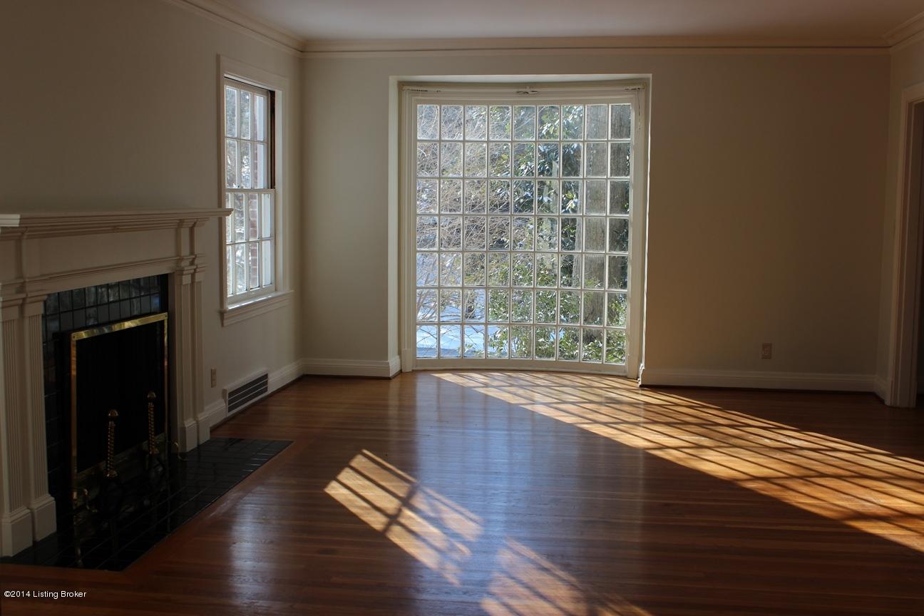 1731 Fleming Road Louisville, KY 40205 - Photo 11 of 19 IMG_0060