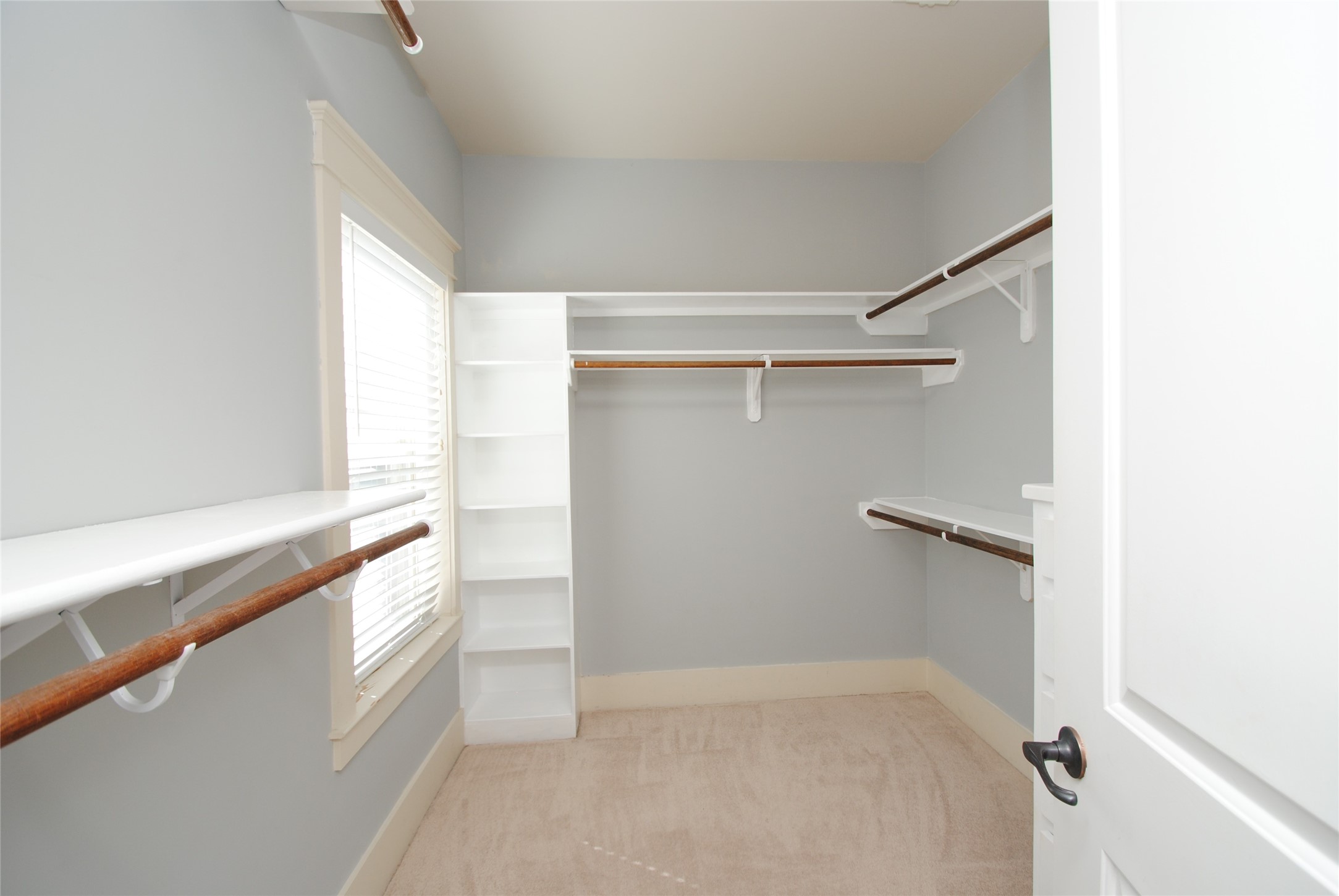 1030 West 16th Street Houston, TX 77008 - Photo 18 of 29