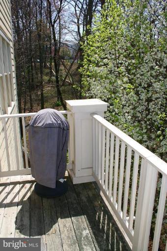 101 Ridgepoint Place Gaithersburg, MD 20878 - Photo 24 of 30 Deck