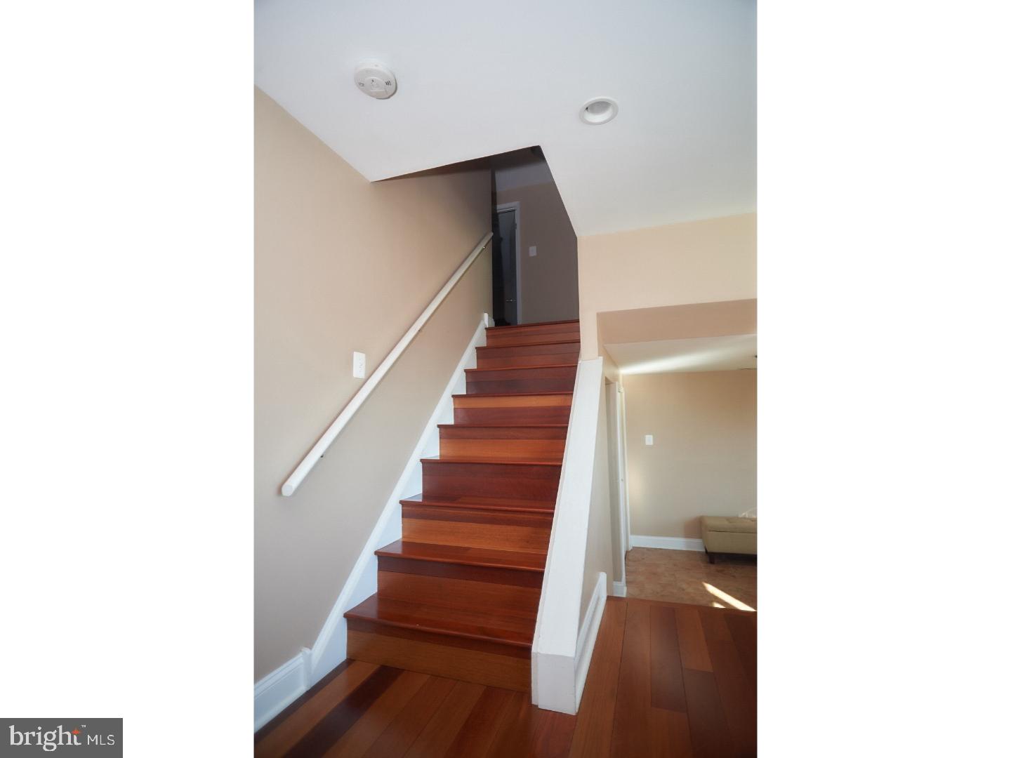 1145 Bloomdale Road Philadelphia, PA 19115 - Photo 8 of 21