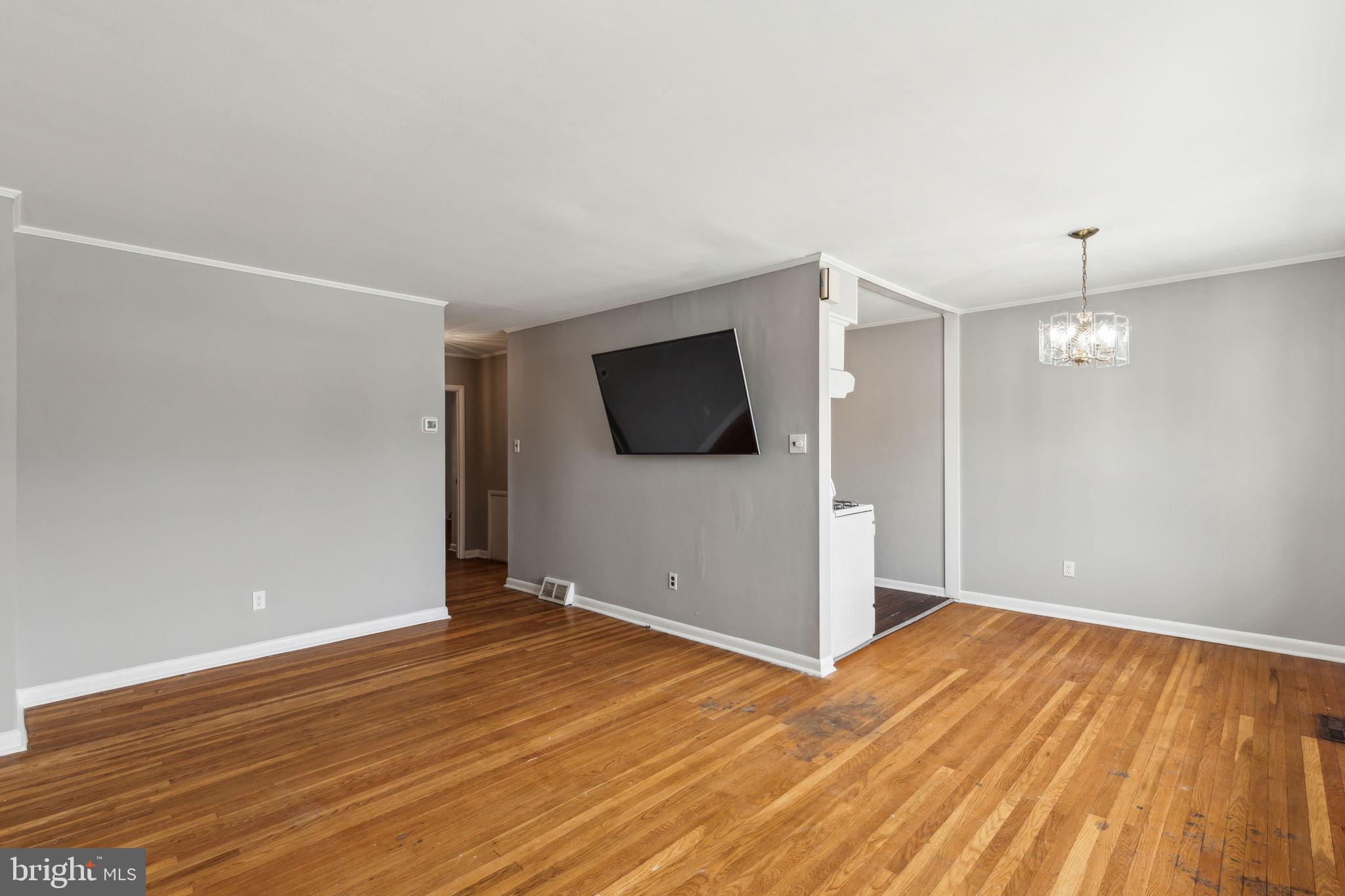 3205 Rhett Road Philadelphia, PA 19154 - Photo 2 of 34