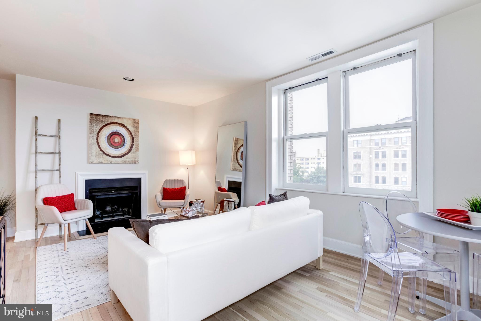 1916 17th Street Northwest, Unit 512 Washington, DC 20009 - Photo 8 of 22 Living Room
