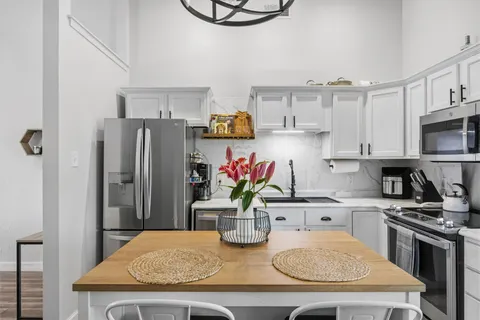 $235,000 | 1015 East Yager Lane, Unit 134, Austin, TX 78753