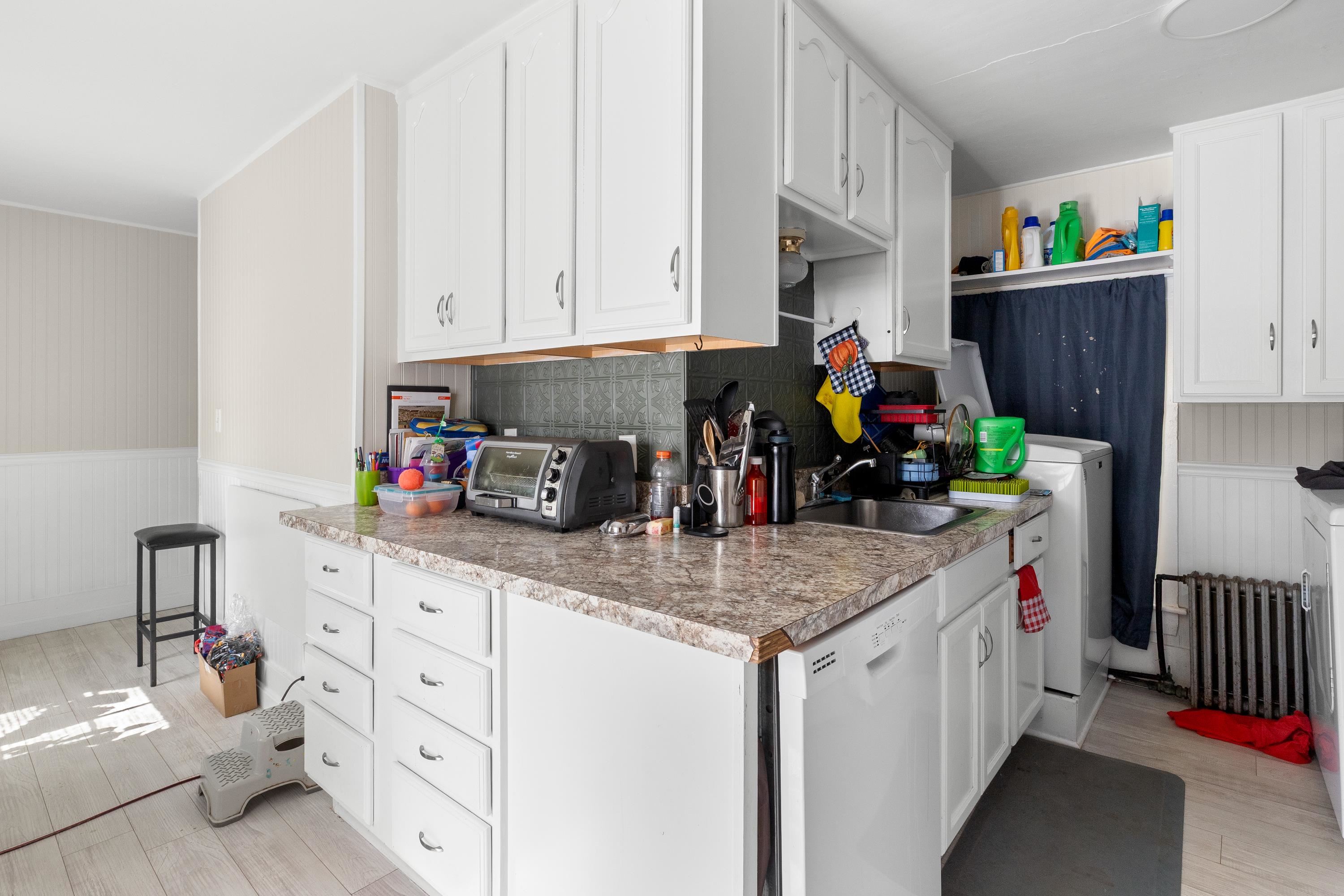 16 School Street Salem, NH 03079 - Photo 19 of 45