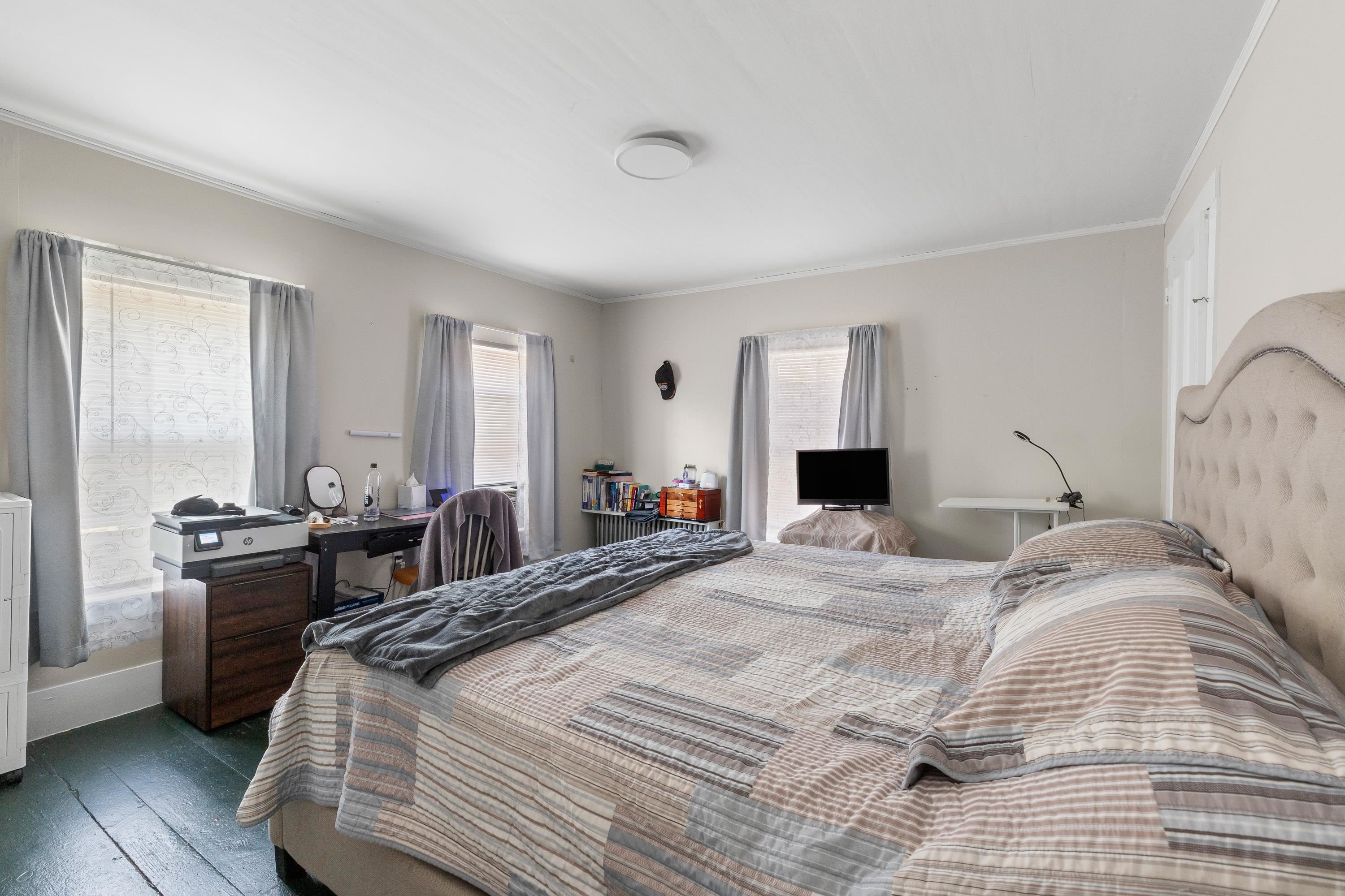 16 School Street Salem, NH 03079 - Photo 23 of 45