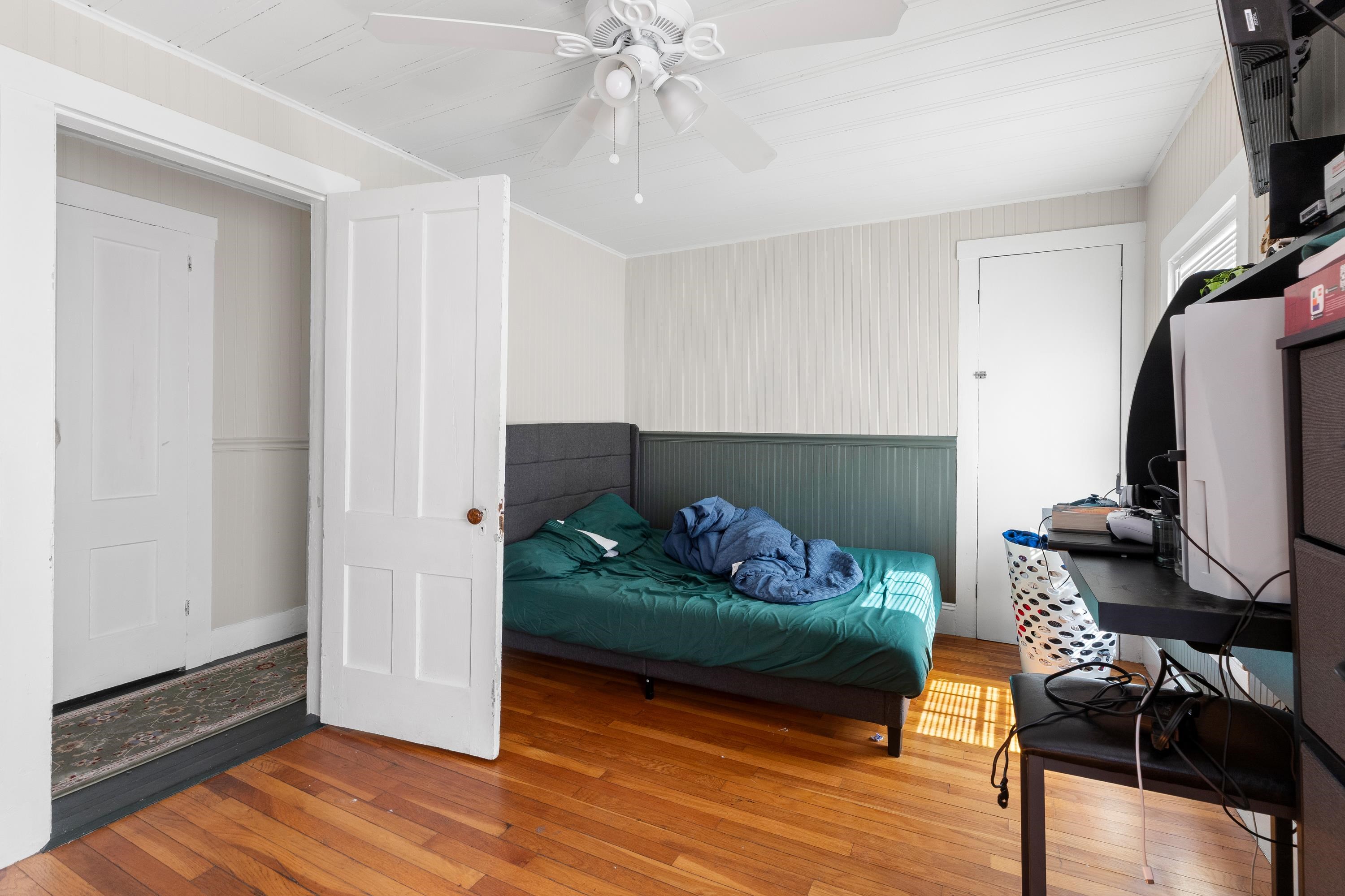 16 School Street Salem, NH 03079 - Photo 25 of 45