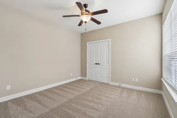 $945,000 | 15 Verdin Place, The Woodlands, TX 77389