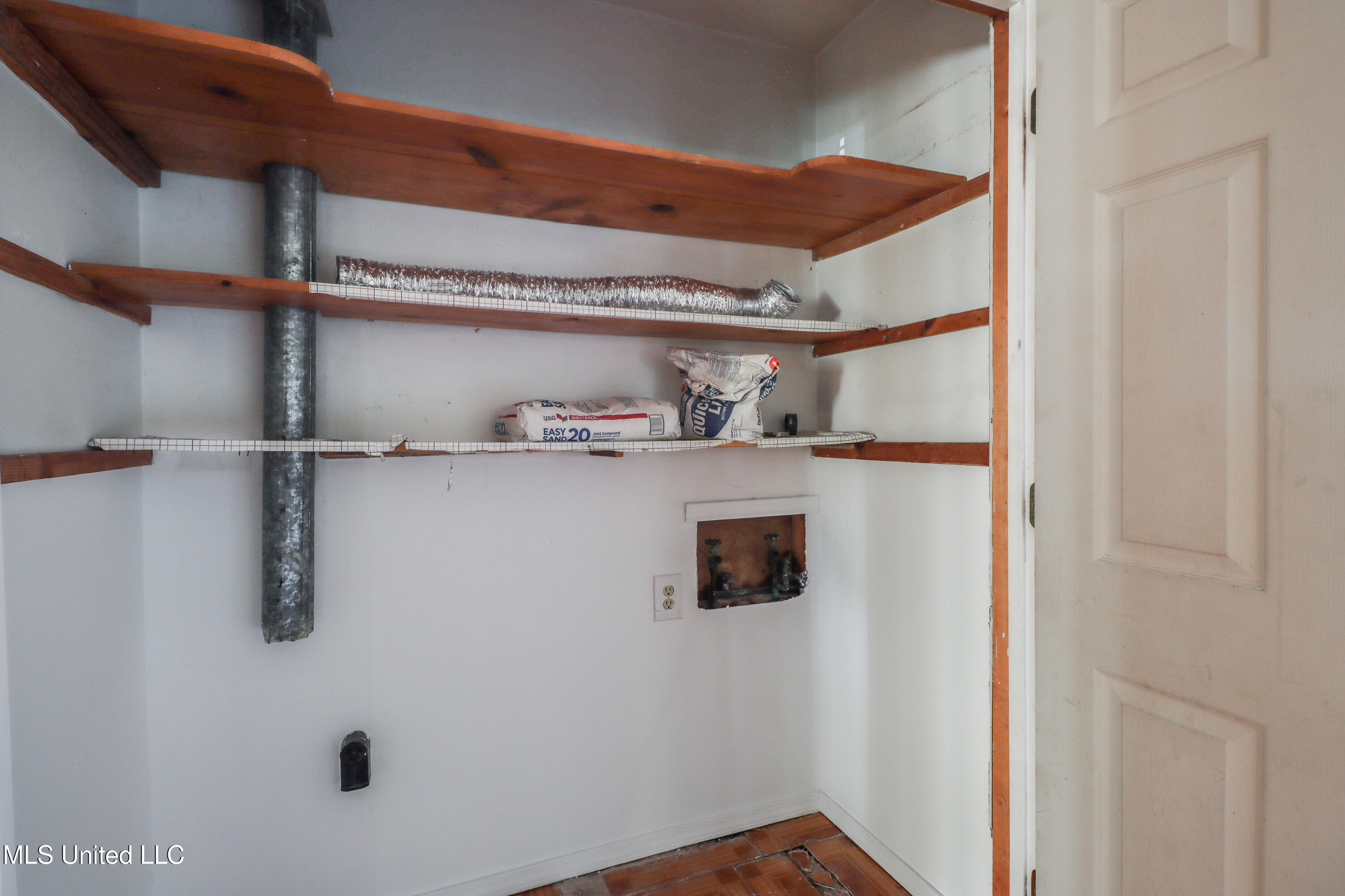 3300 Macphelah Road Moss Point, MS 39567 - Photo 17 of 20 Photo Dec 10 2025, 3300 Macphelah 17