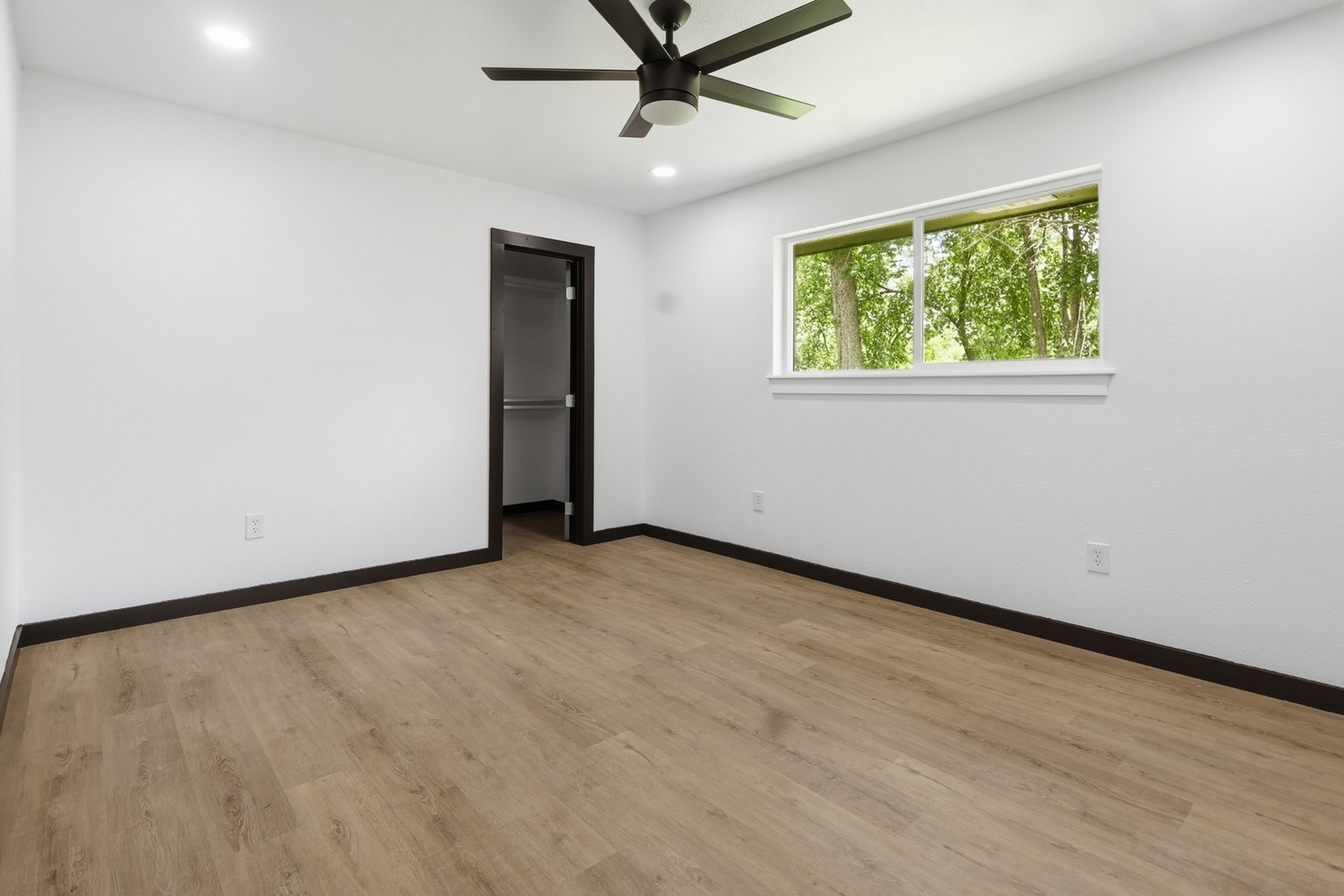 3300 Knight Lane Baytown, TX 77521 - Photo 21 of 25