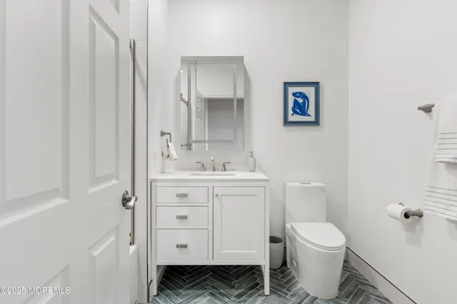 $3,850 | 22 Cooper Avenue, Unit 211, Long Branch, NJ 07740