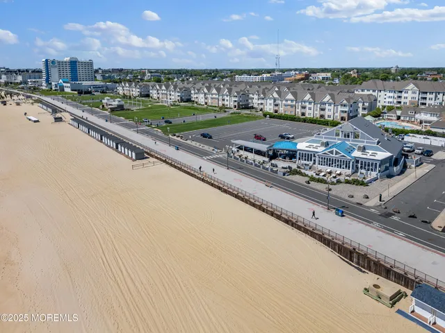 $3,850 | 22 Cooper Avenue, Unit 211, Long Branch, NJ 07740