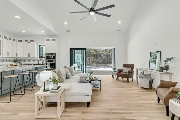 $1,195,000 | 4036 Azalea Farms Way, McClellanville, SC 29458
