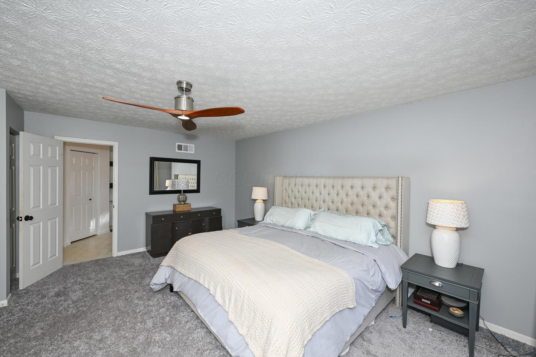 10575 Tallmadge Road Diamond, OH 44412 - Photo 29 of 63 20250728-DSC_7406