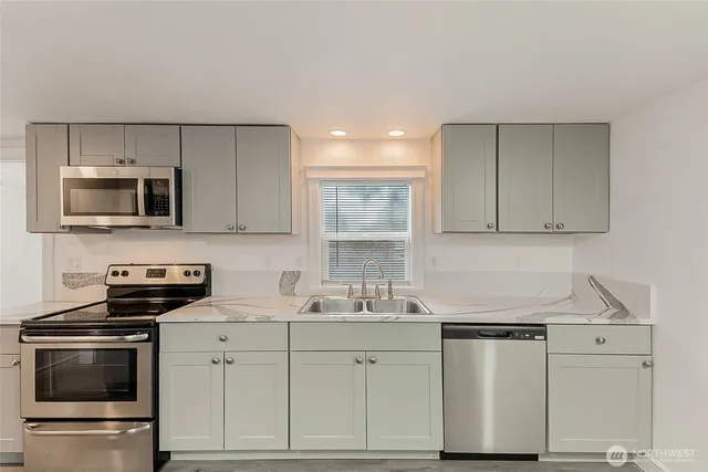 $499,000 | 1607 Harrison Street, Steilacoom, WA 98388