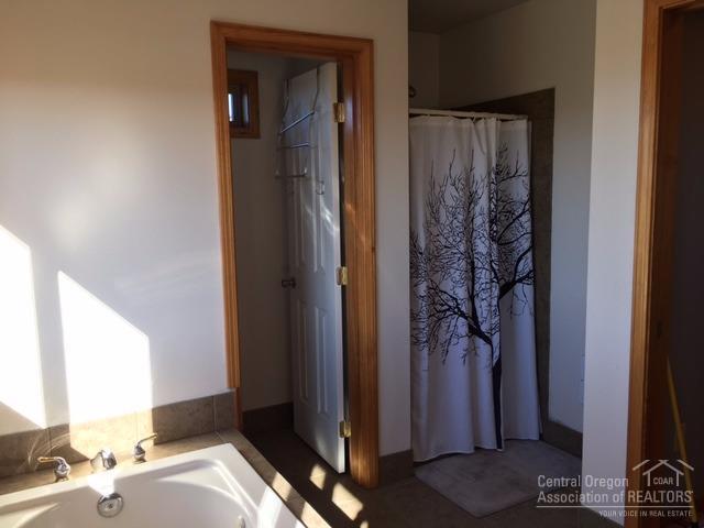 1051 Southwest Bent Loop Powell Butte, OR 97753 - Photo 21 of 25 Gallery Image 21