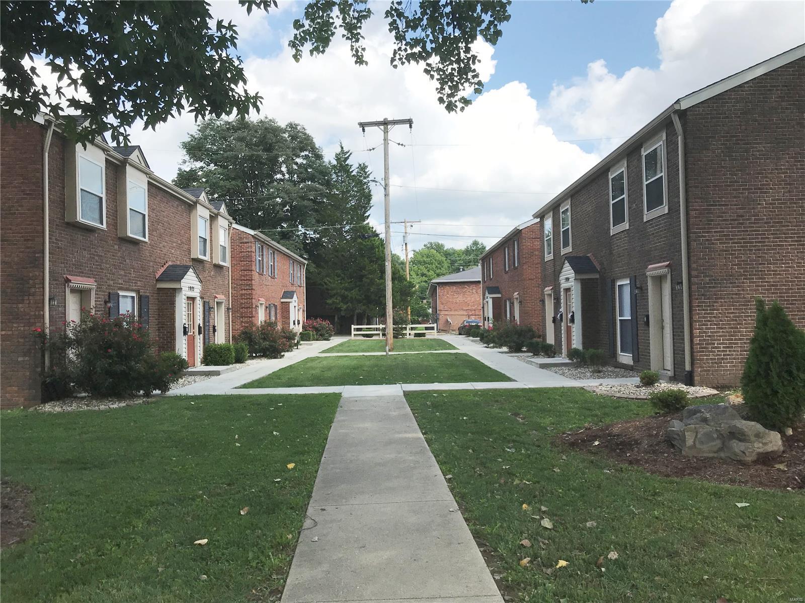 1705 Jamestown Road, Unit D Swansea, IL 62226 - Photo 1 of 1