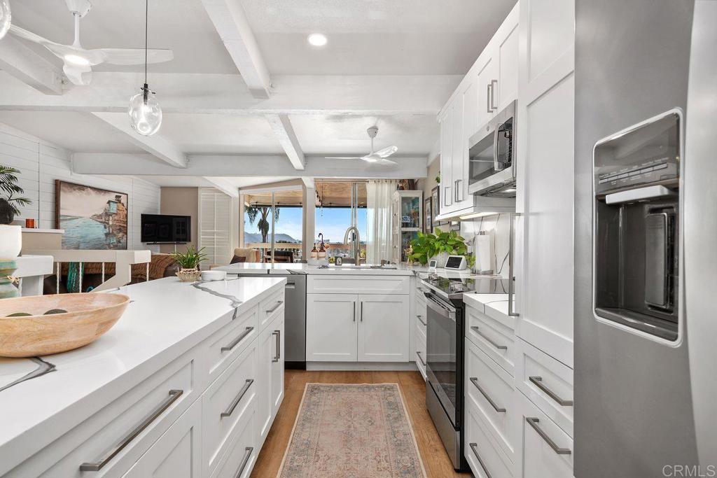 2327 Caringa Way, Unit 3 Carlsbad, CA 92009 - Photo 23 of 47 Kitchen