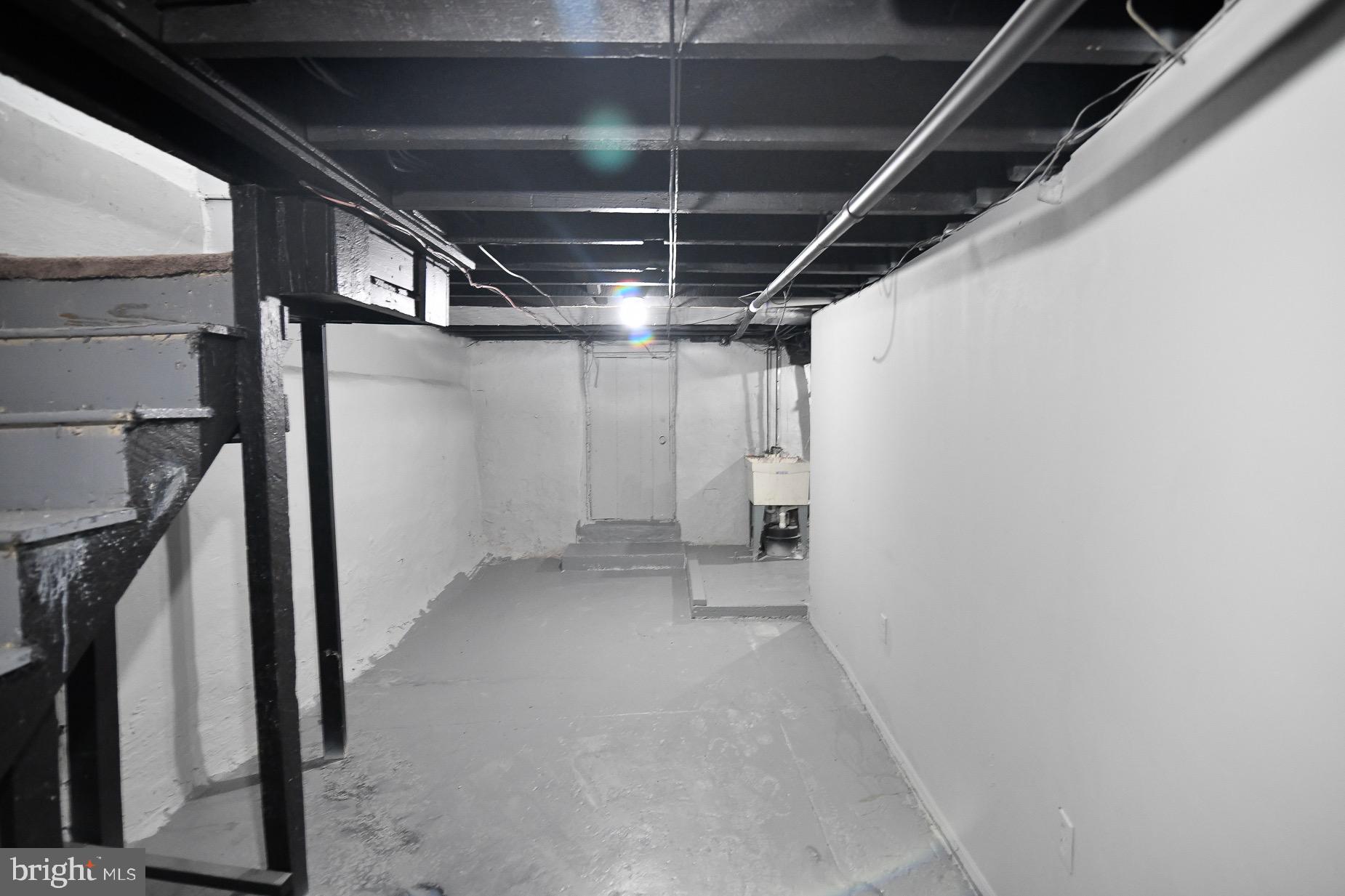 35 Cedar Street Marcus Hook, PA 19061 - Photo 17 of 31