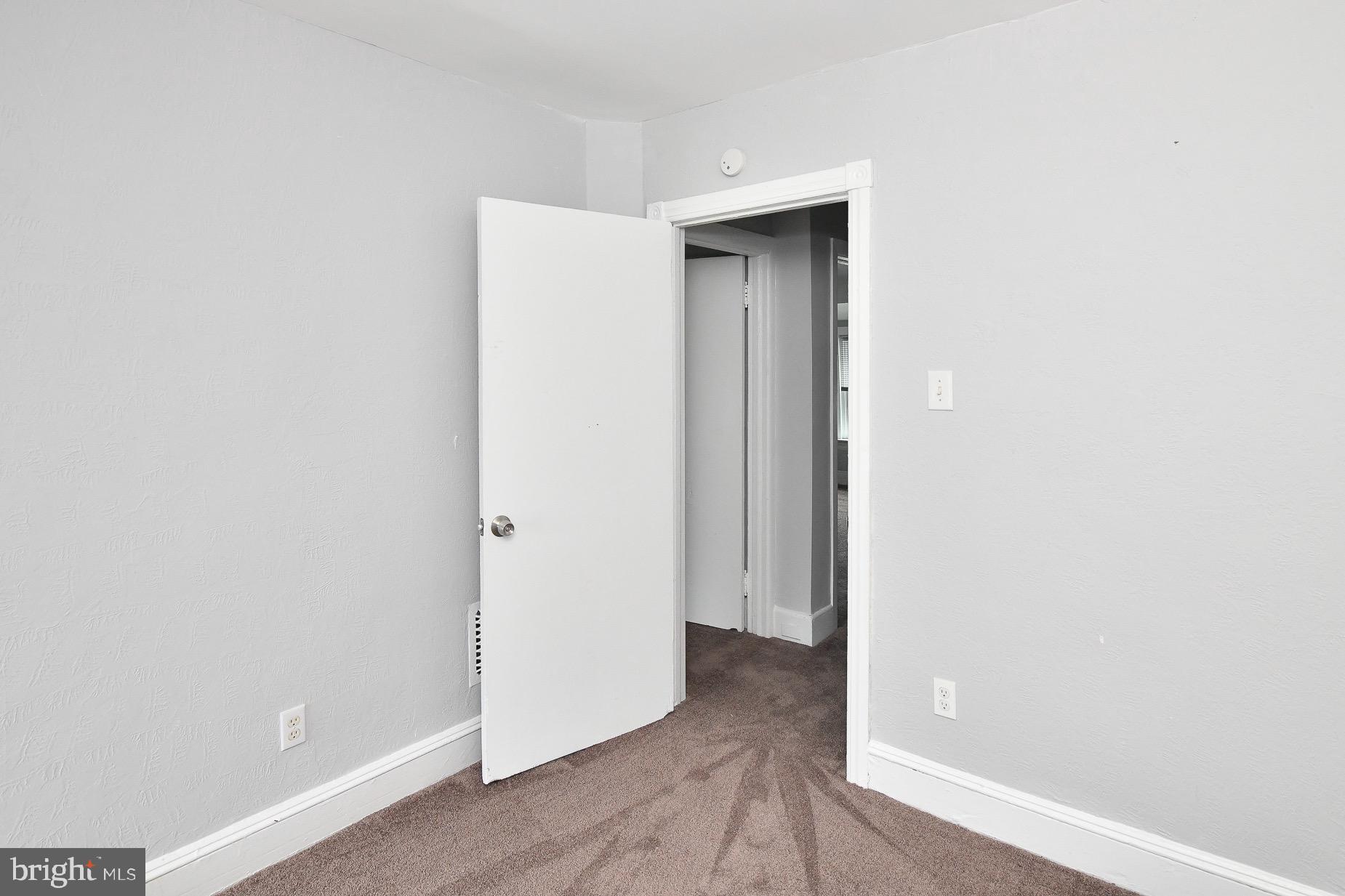 35 Cedar Street Marcus Hook, PA 19061 - Photo 20 of 31