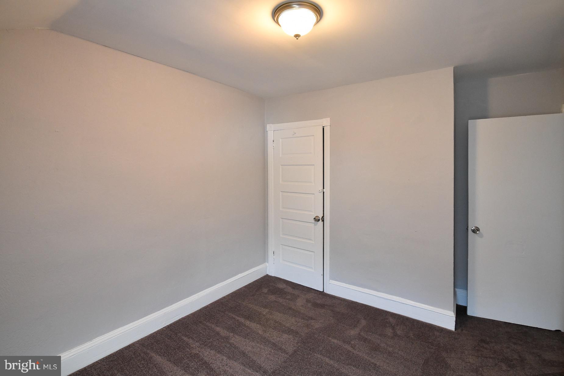 35 Cedar Street Marcus Hook, PA 19061 - Photo 24 of 31