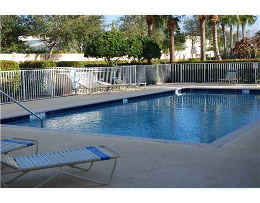 112 Lighthouse Circle, Unit B Jupiter, FL 33469 - Photo 22 of 22 Community Pool