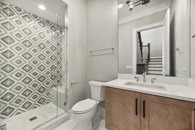 $3,750,000 | 1959 Windridge Drive, Lake Forest, IL 60045