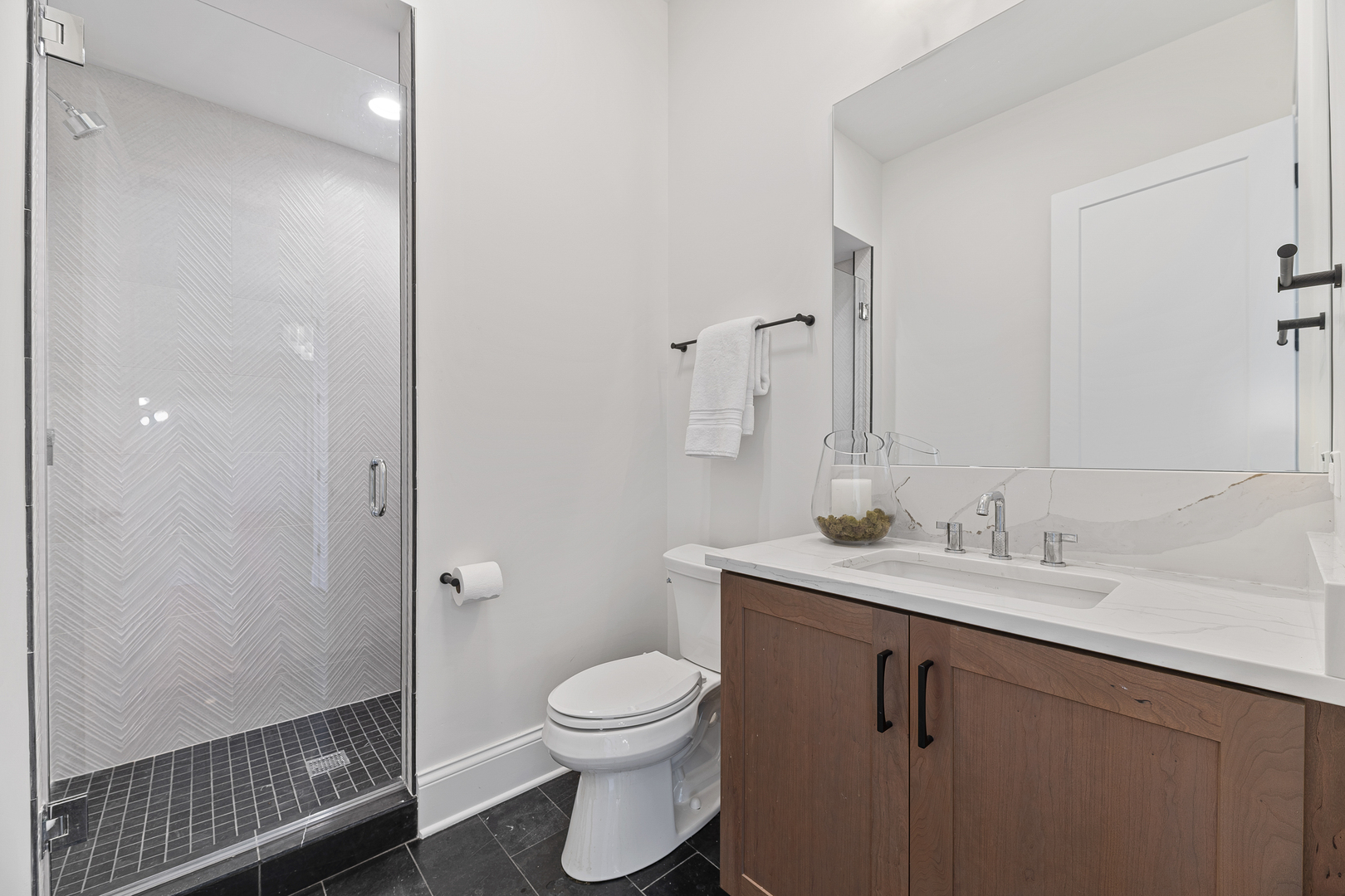 1959 Windridge Drive Lake Forest, IL 60045 - Photo 30 of 64