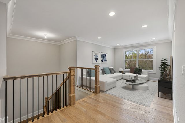 $3,750,000 | 1959 Windridge Drive, Lake Forest, IL 60045