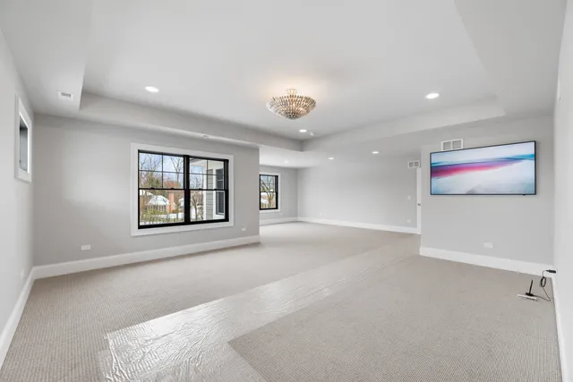 $3,750,000 | 1959 Windridge Drive, Lake Forest, IL 60045